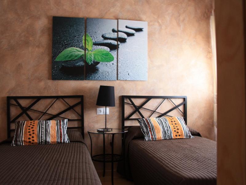 Hostal Rte. Elena Fuentes de Ebro Camera foto