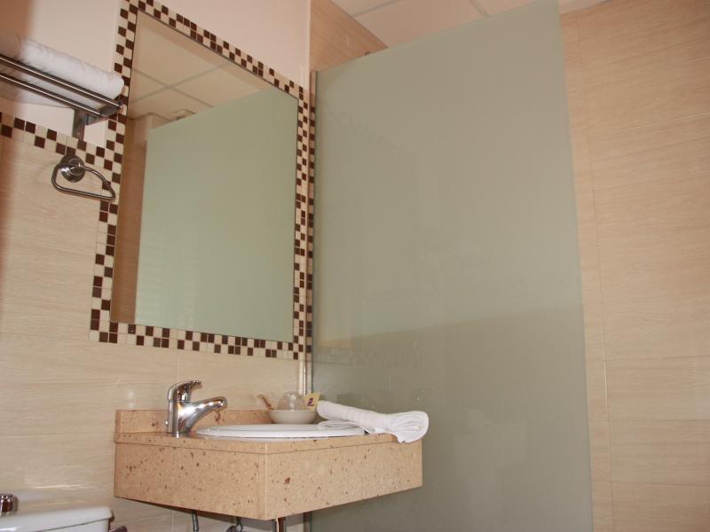Hostal Rte. Elena Fuentes de Ebro Camera foto